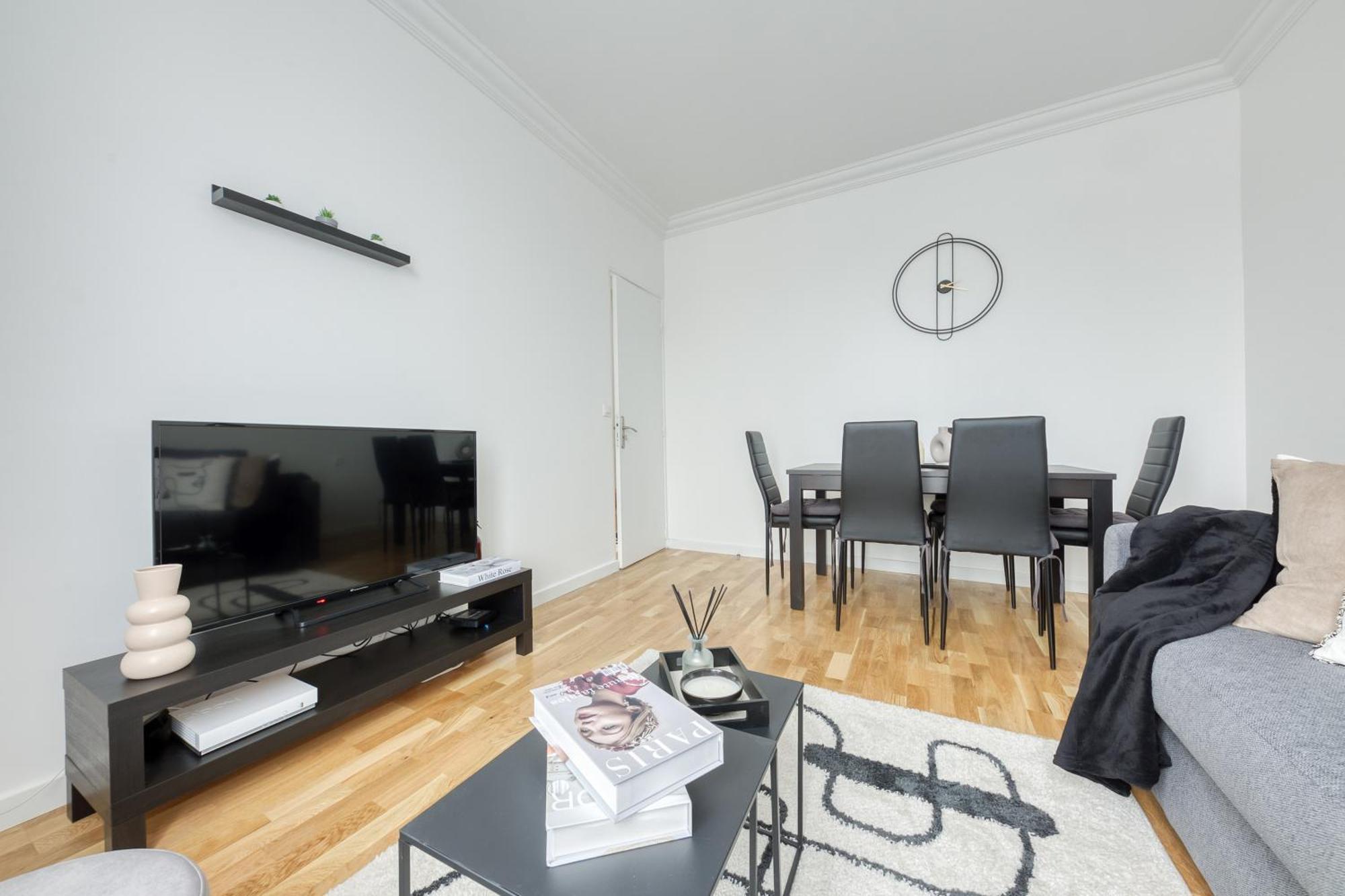 Maison 8 Personnes - Parking - Metro 7 Et Rer B A 6 Minutes 拉古尔纳夫 外观 照片